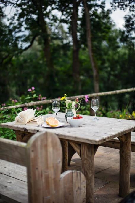 Cabalva Mill Cottage - Very Private And With Views Over The River Wye Clifford Ngoại thất bức ảnh